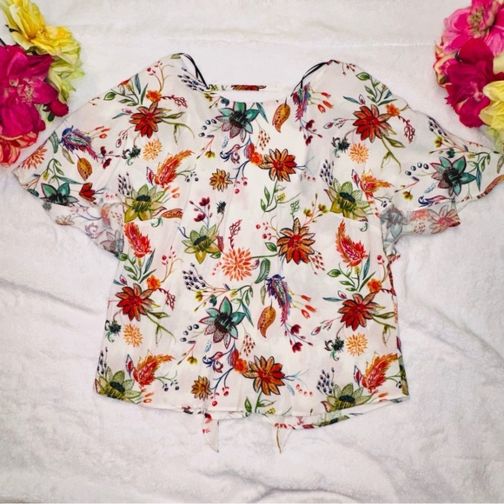 Zara floral flutter sleeves top